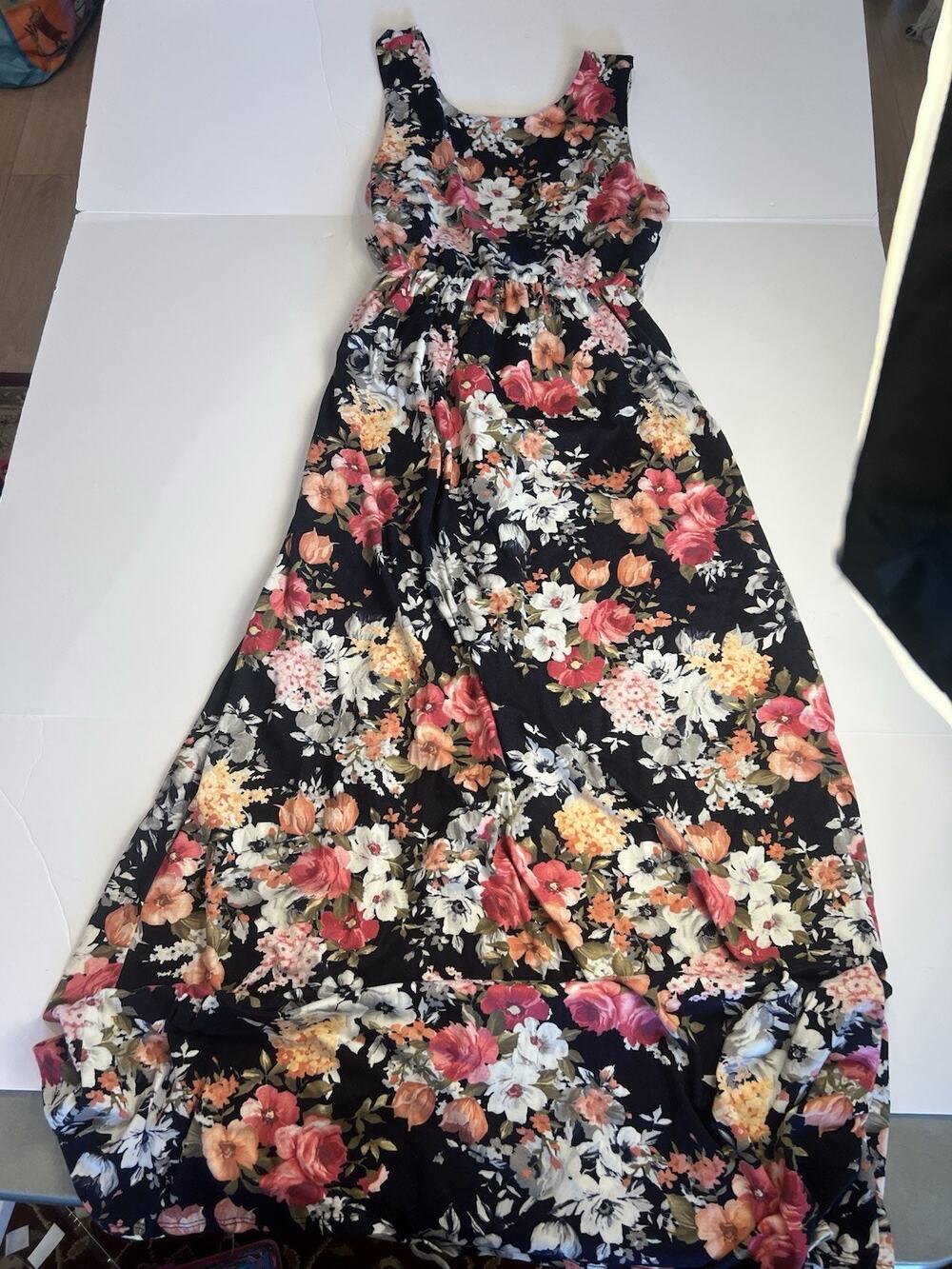 Vanilla Bay Floral Maxi Dress Women's L/G Dark Navy Blue/ Black Pink Tie Back